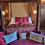 Braithwaite Hall فندق مبيت وإفطار ميدلهام