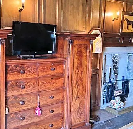 Braithwaite Hall 5*