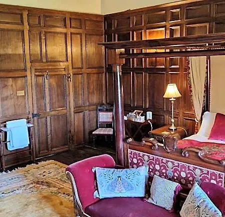 Bed & Breakfast Braithwaite Hall 5*