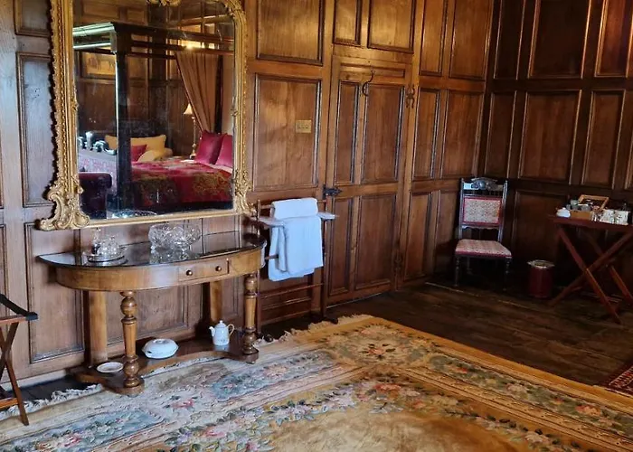 Braithwaite Hall Bed & Breakfast Bed & Breakfast