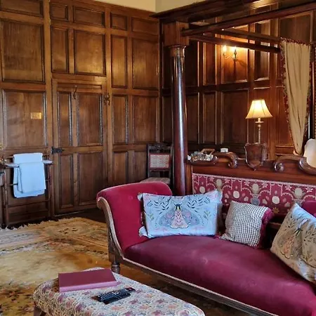 Braithwaite Hall Middleham